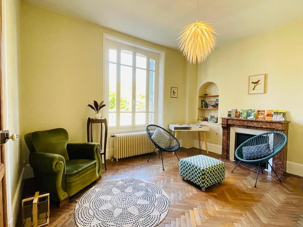 Charmante Maison Bourguignonne Avec Grand Jardin Et Parking Montbard Eksteriør billede
